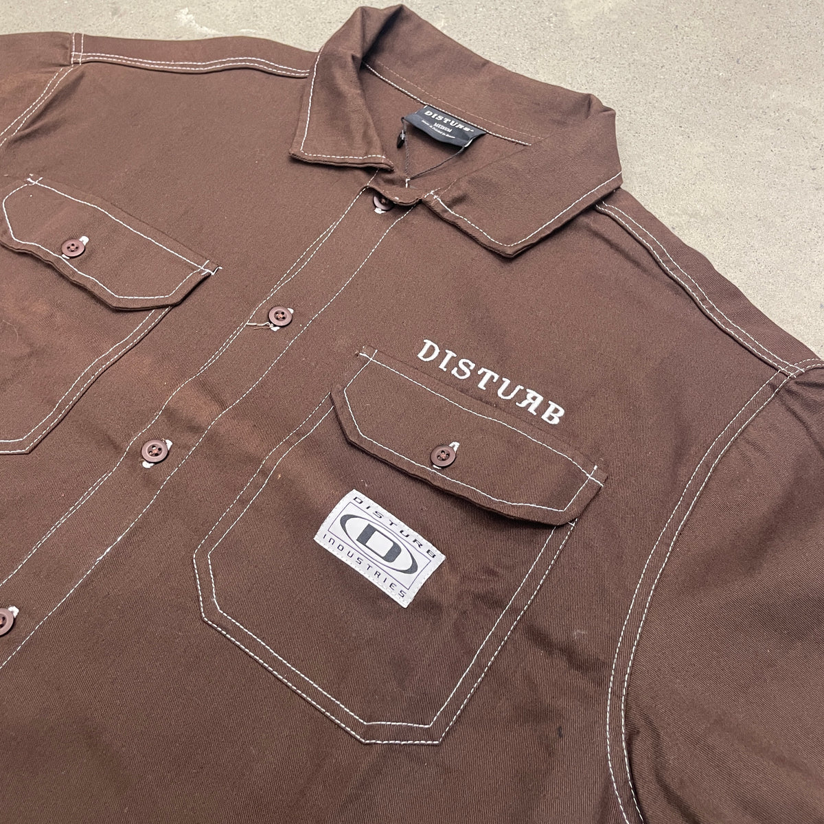 Camisa Worked Disturb Hardware Button Marrom