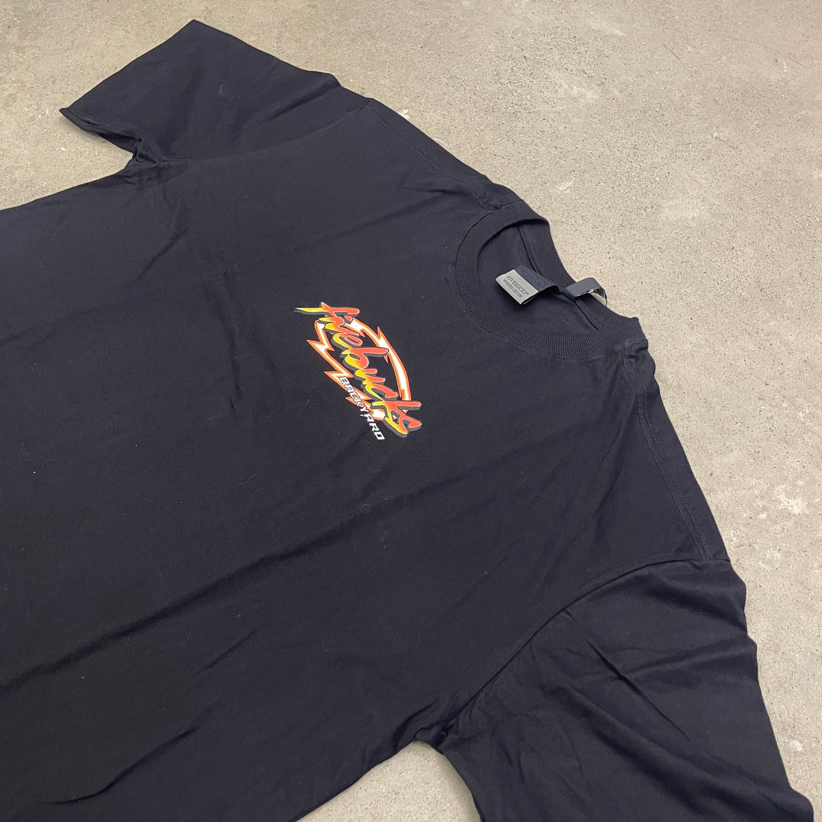 Camiseta Fivebucks Backyard Mini Preto