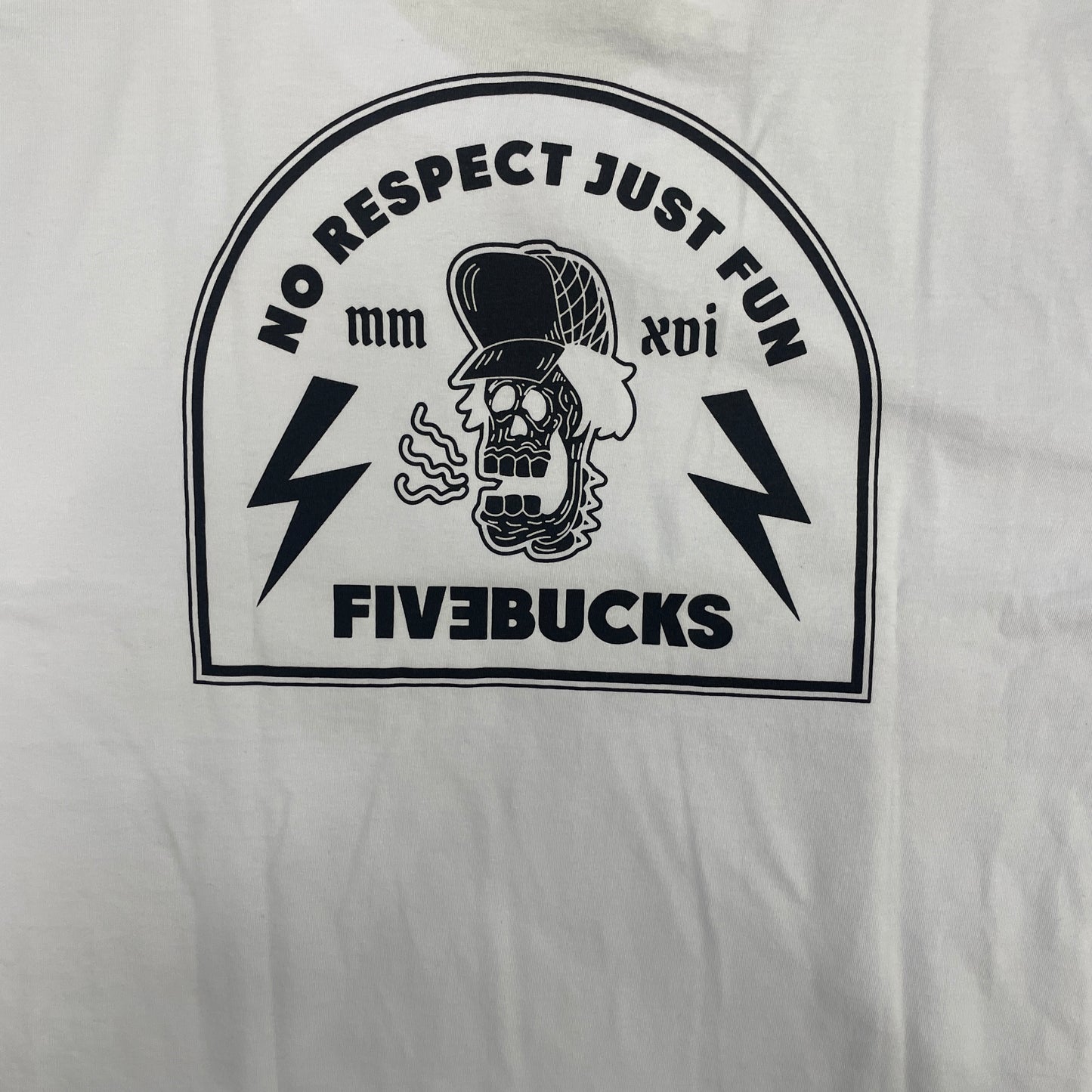 Camiseta Fivebucks No Respect Branco