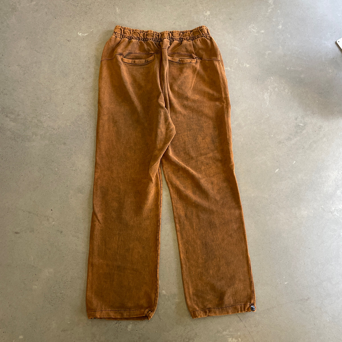 Calça Fivebucks Moletom Neo Goth Ferrugem