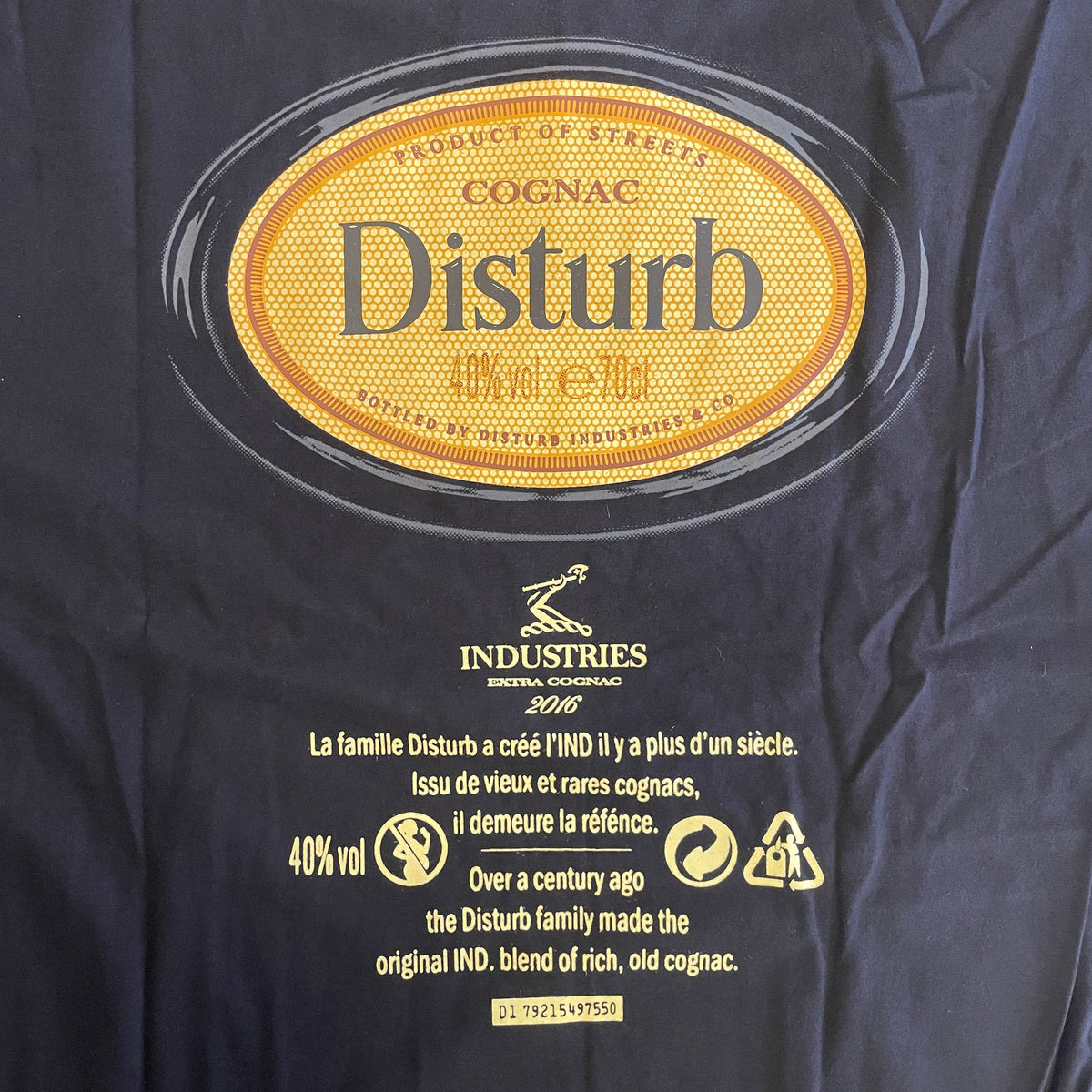 Camiseta Disturb Hennesy Preto