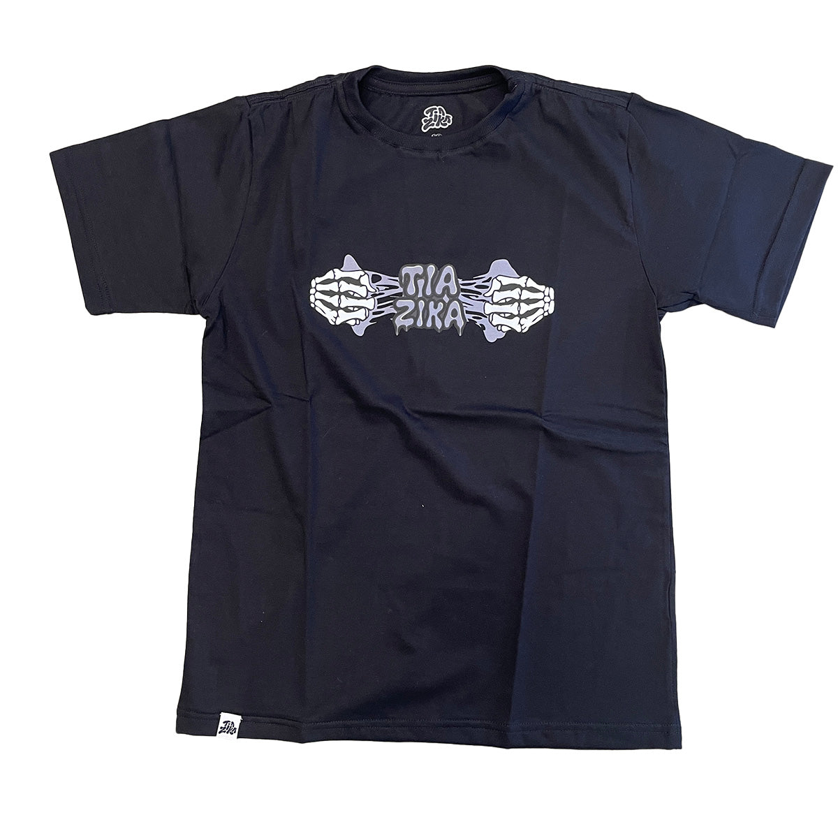 Camiseta Tia Zika Infantil Skull Hands Preto/Cinza