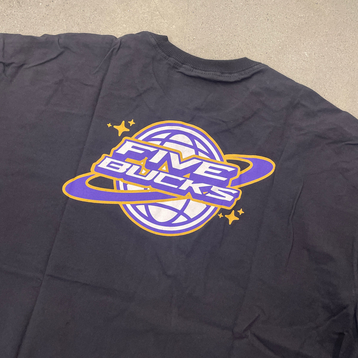 Camiseta Fivebucks Y2K Preto