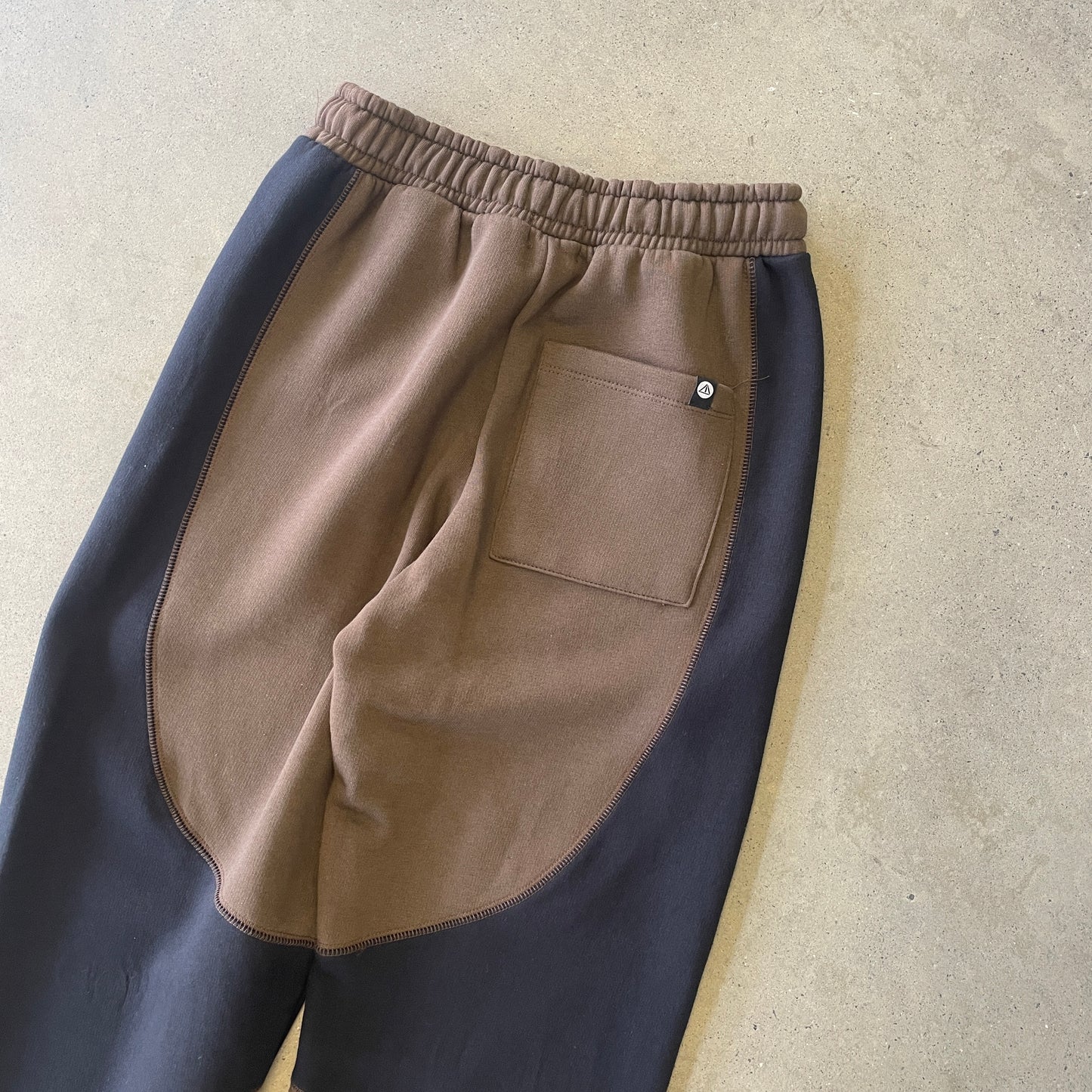 Calça Jogger Fivebucks Techno Paradiso Cacau