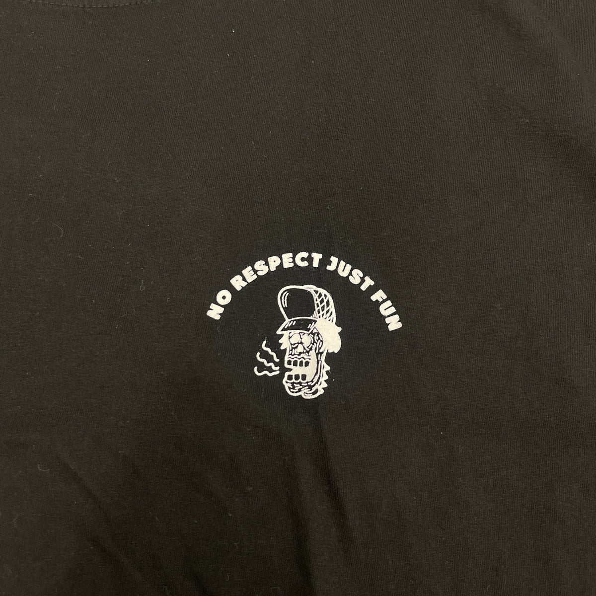 Camiseta Fivebucks No Respect Preto