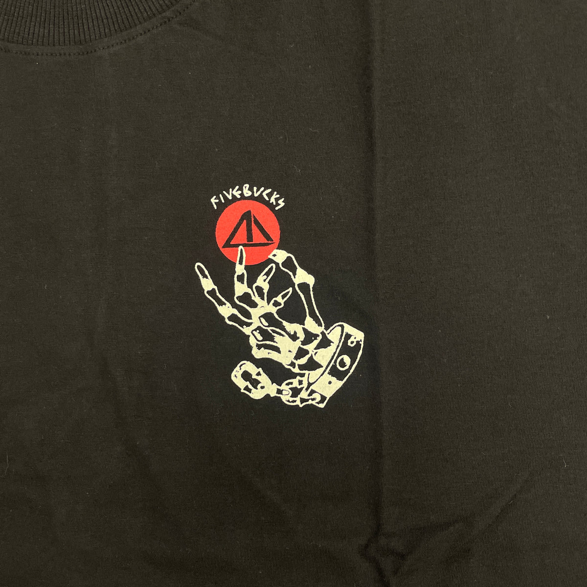 Camiseta Fivebucks Fingers Preto