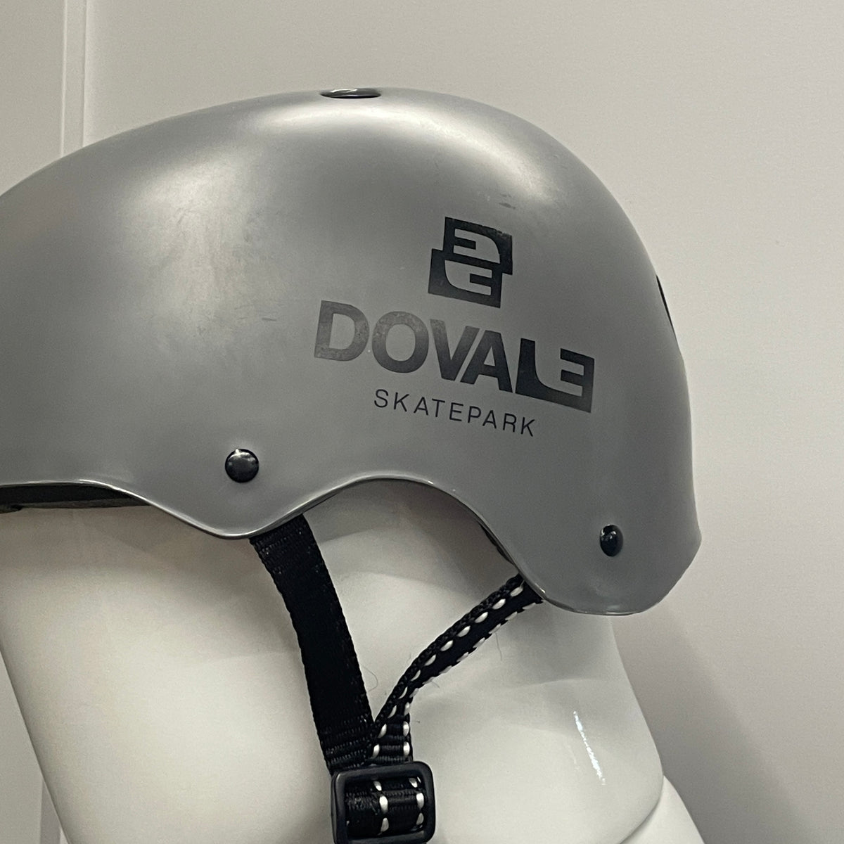 Capacete Dovale Cinza