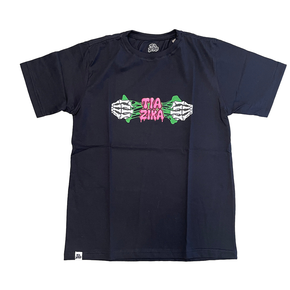 Camiseta Tia Zika Infantil Skull Hands Preto/Rosa