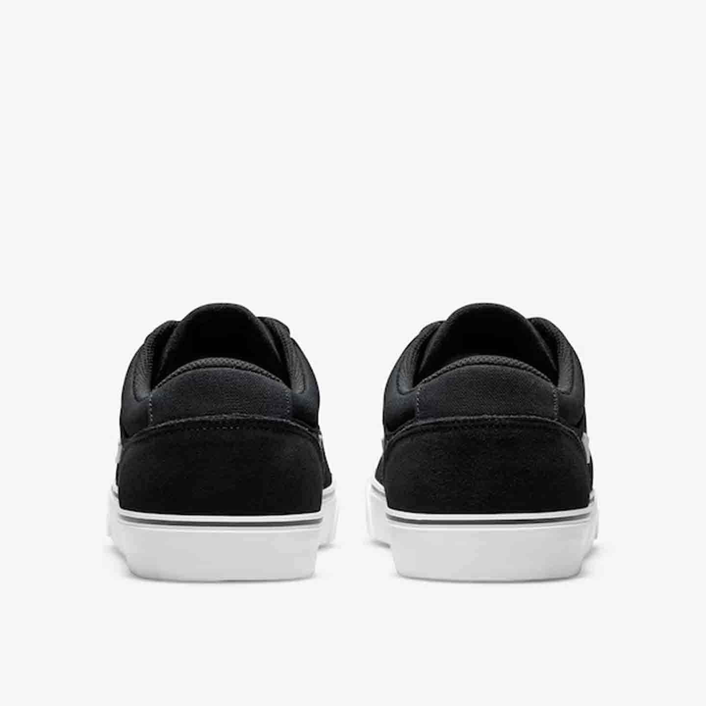 Tênis Nike SB Chron 2 Preto/Branco