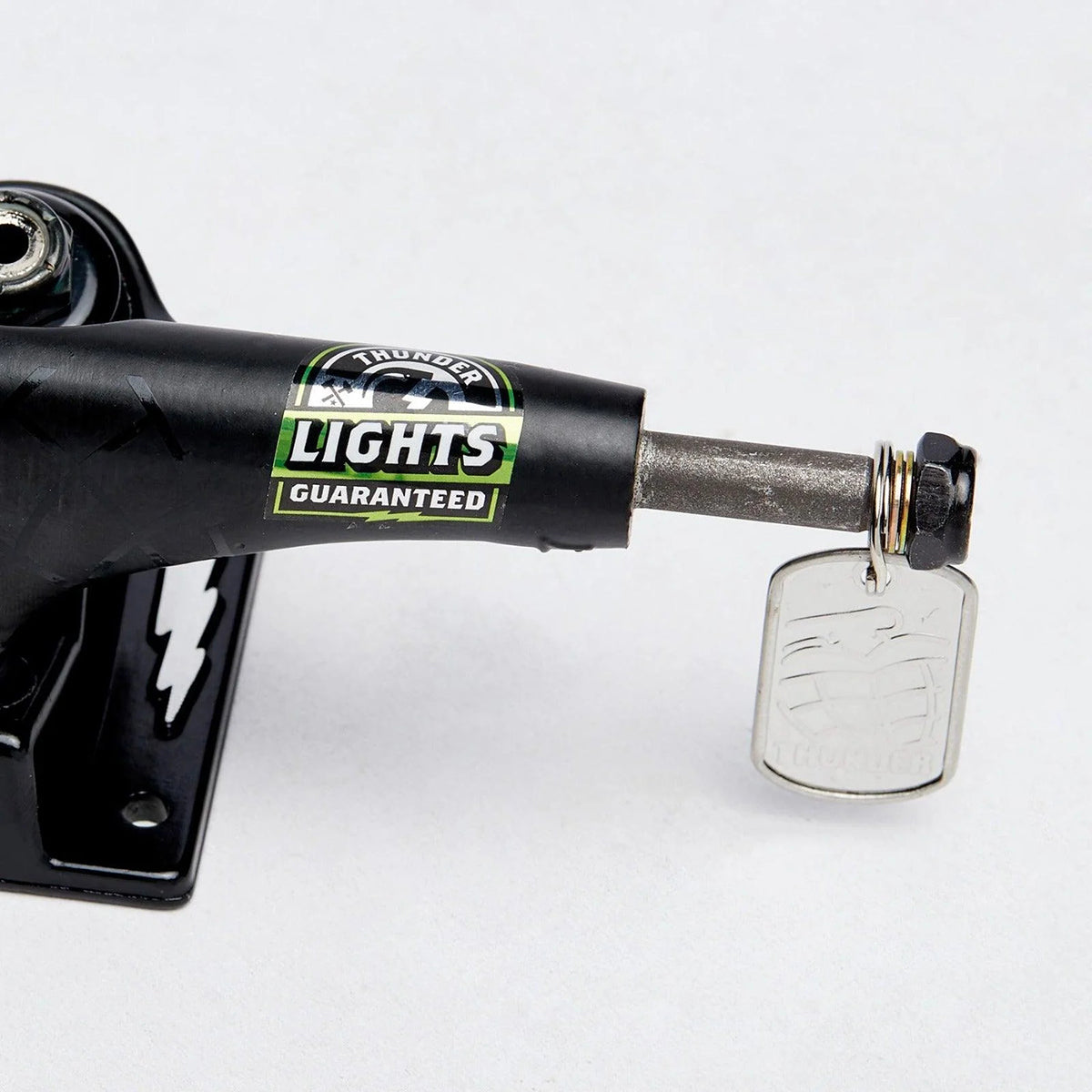 TRUCK THUNDER LIGHT NIGHT 151H 155MM